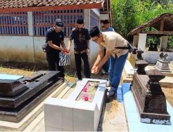 Rangkaian HPN, Pewarta Purworejo Ziarah Makam Wartawan