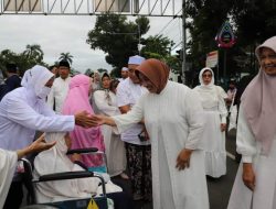 Bupati Sholat Ied di Masjid Agung Darul Muttaqin Purworejo