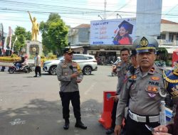 Kepadatan Terjadi di Pusat Perbelanjaan, Polres Turun Tangan
