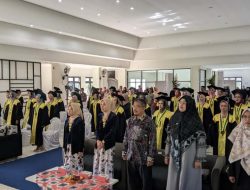 SMK Bhakti Putra Bangsa Wisuda 49 Siswa