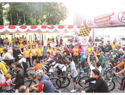 Ribuan Peserta Meriahkan Fun Bike Hari Bhayangkara Ke-78