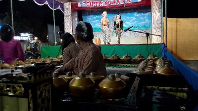 Jarang Ditampilkan, Pementasan Ketoprak Dapat Antusiasme Warga