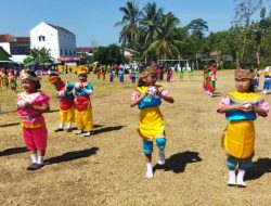 Tari Batok Anak dan Guru TK Kecamatan Bener Undang Kekaguman Masyarakat