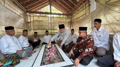 Ziarah Pepunden Awali Merti Desa Kebon Gunung Loano