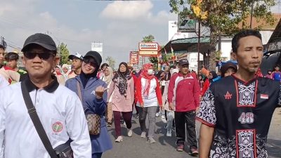 Grand Prize Sepeda Motor, Belasan Ribu Peserta Meriahkan Jalan Sehat Kutoarjo