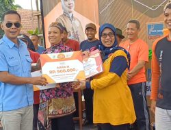 Kirab Gunungan Produk UMKM Purworejo Ramaikan Peringatan Hari UMKM Nasional 2024