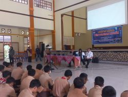 Tanamkan Kesadaran Hukum, Siswa SMA N 7 Purworejo Diberi Sosialisasi Kepatuhan Hukum