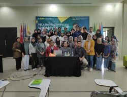 Mahasiswa Stikes Pemkab Purworejo Dibekali Ilmu Hipnoterapi