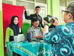 Sukseskan Pilkada Serentak 2024, Panwascam Kemiri Kawal Rekam E-KTP Pemilih Pemula