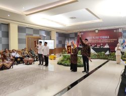 Paslon Yophi-Lukman Nomor Urut 01, Yuli-Dion 02