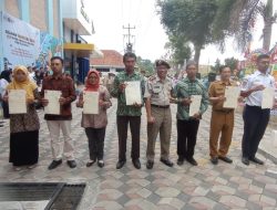 ATR/BPN Purworejo Serahkan Sertipikat Hak Milik Program PTSL Warga