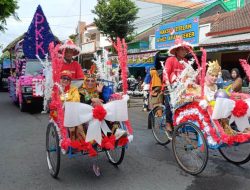 Kolaborasi Dengan DWP dan GOW, TP PKK Unjuk Hasil Binaan Saat Digelar Karnaval Unique in Harmony