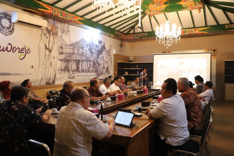 Tempat karoke