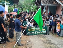 Jalan Sehat Hari Santri 2024 di Desa Kaliwader, Hadiah Kambing Hingga Sepeda
