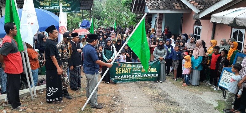 Jalan sehat kaliwader