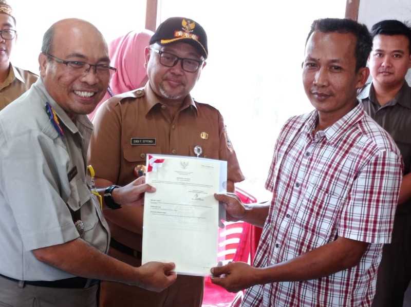 Penyerahan sertipikat elektronik