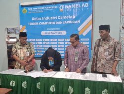 Terdepan di Purworejo, SMK TKM Luncurkan Kelas Industri