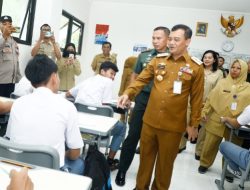 100 Hari Kinerja Luthfi-Yasin, Sekolah Swasta Sambut Antusias Program Sekolah Gratis dari Pemprov Jateng
