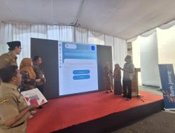 Pedagang Pasar di Purworejo Diberi Sosialisasi Pembayaran QRIS