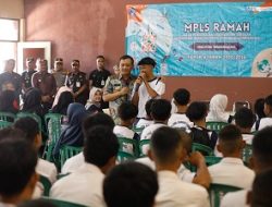 Ditinjau Ahmad Luthfi, 12 Anak Jalur Sekolah Kemitraan Diterima di SMA PGRI 1 Temanggung