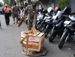 Tegakkan Perda, Aktivitas Pasar Pagi Mulai Ditertibkan