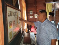 Silaturahmi Budaya, Ketum JMSI Teguh Santosa Sambangi Rumah Adat Bagas Godang di Madina