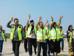 Ahmad Luthfi Lepas Penerbangan Perdana Semarang–Karimunjawa, Warga Jateng Antusias