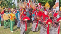 Warga Perum Korpri Tampilkan Budaya Nusantara pada Karnaval HUT RI