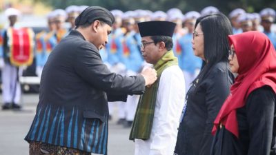Taj Yasin Upayakan Insentif Guru Non ASN di Jateng Dilanjutkan Tahun Depan