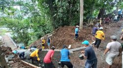 Miliki Jembatan Merah Putih Presisi, Warga Dusun Sembuh Kebongunung Senang