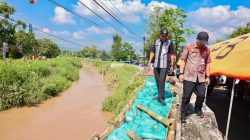Korban Banjir Plumbon Dapat Bantuan, Normalisasi Sungai dan Huntara Disiapkan