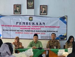 Anggota Fatayat NU Kecamatan Purworejo Peroleh Pelatihan Menjahit