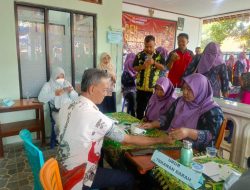 Ratusan Warga Ikuti Cek Kesehatan Gratis PDI Perjuangan di Banyuurip